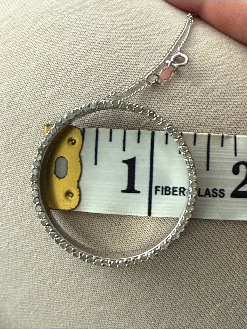 925 Silver Round Rhinestones‎ Pendant Necklace - Picture 9 of 10